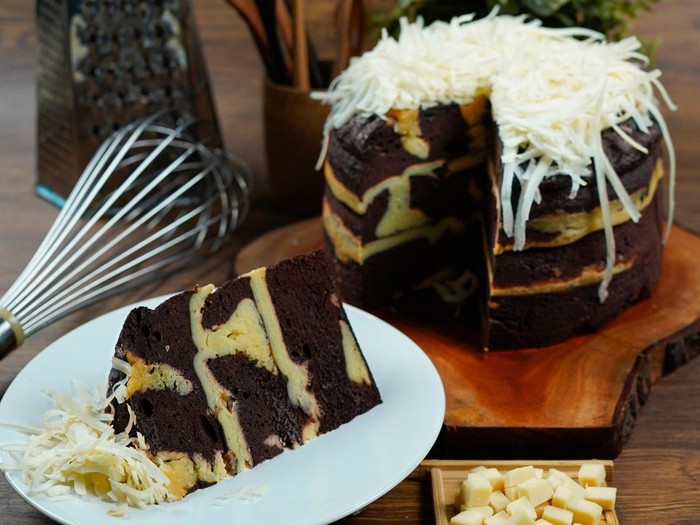 Resep Cake Cokelat Lapis Keju Kukus yang Lembut Legit Untuk Sajian Tahun Baru